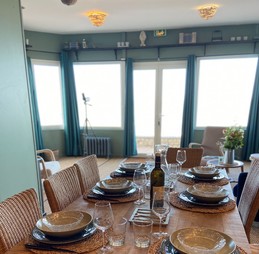 Cuisine / salle à manger ouverte