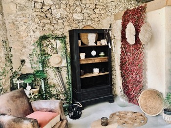 Photo n° 12 of the location