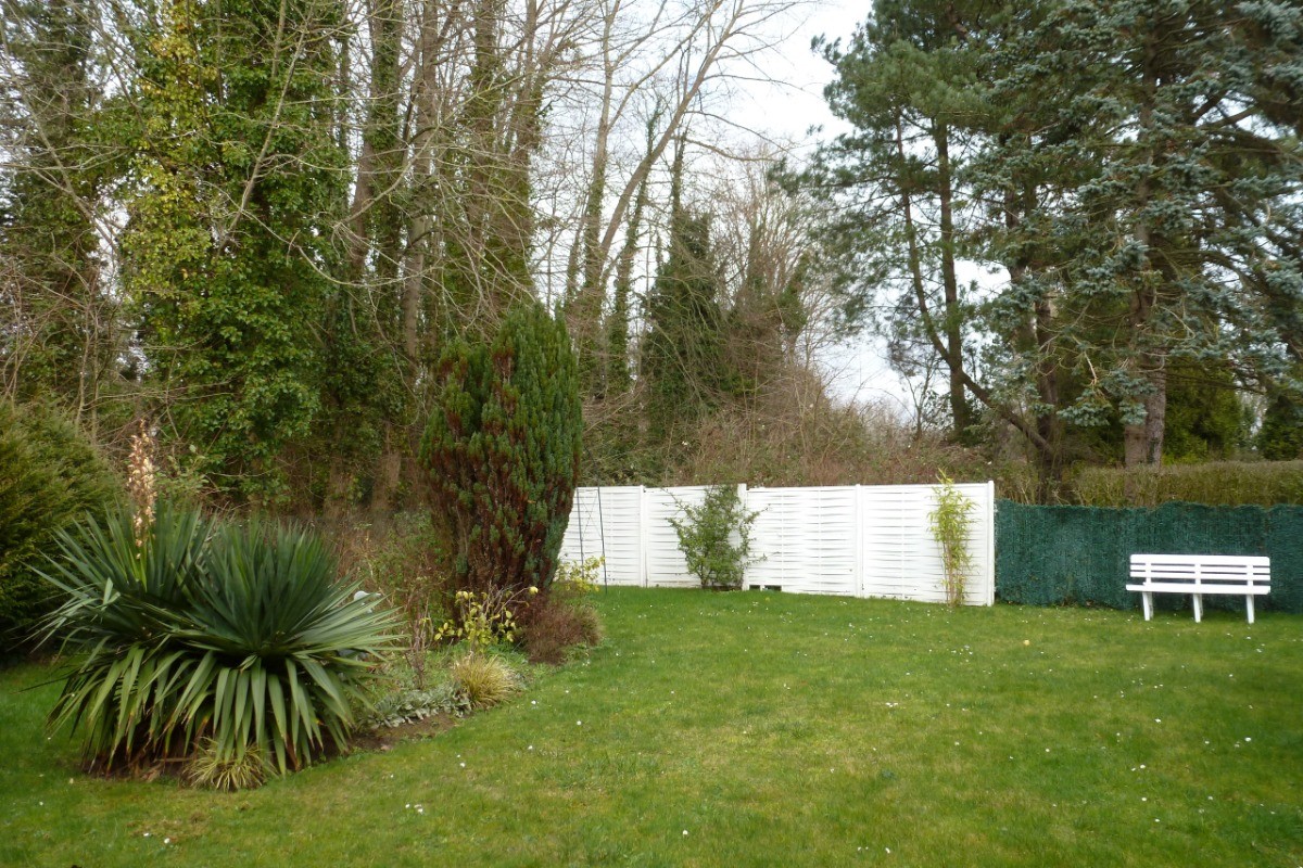 Jardin des chambres d'hôtes "La Pontoise"