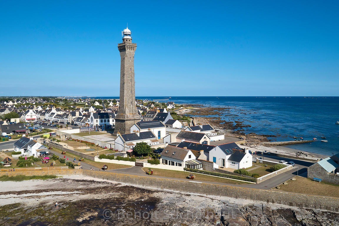 Pointe de Penmarch with the Eckmûhl lighthouse