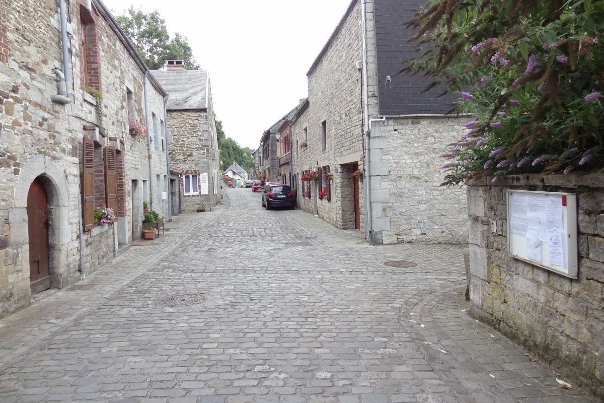rue pietonne du village