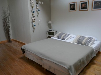 Chambre rez-de-chaussée (1)