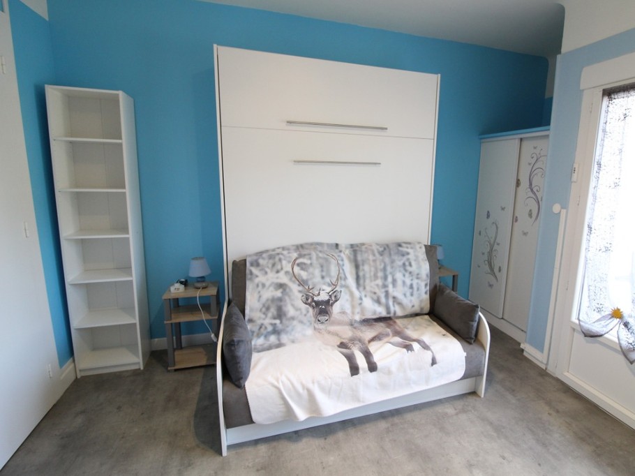 Lit escamotable avec vrai canapé - Studio 1er étage côté jardin