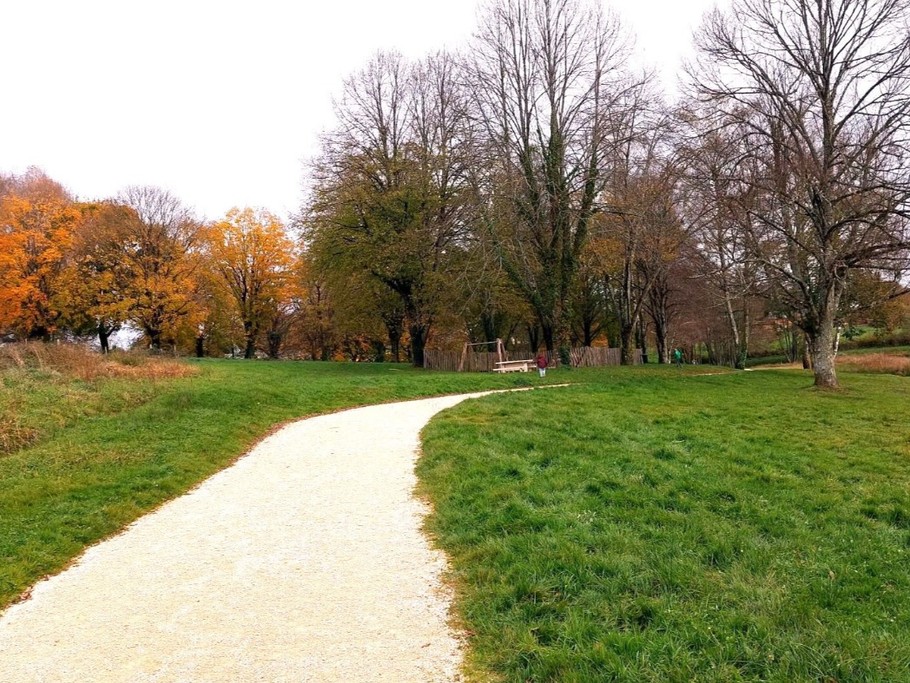 balade étang à proximité GITE LE GAULIAT 19 CORREZE CLEVACANCES