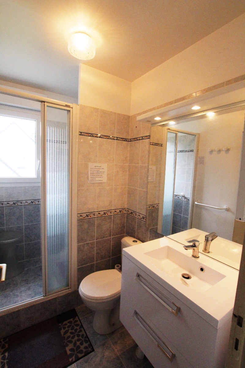 Salle d'eau à l'etage