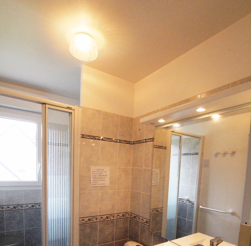 Salle d'eau à l'etage
