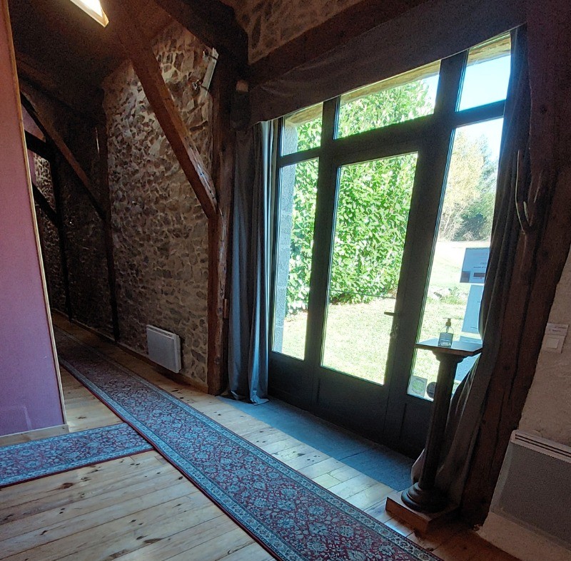 Le couloir d'accès aux chambres