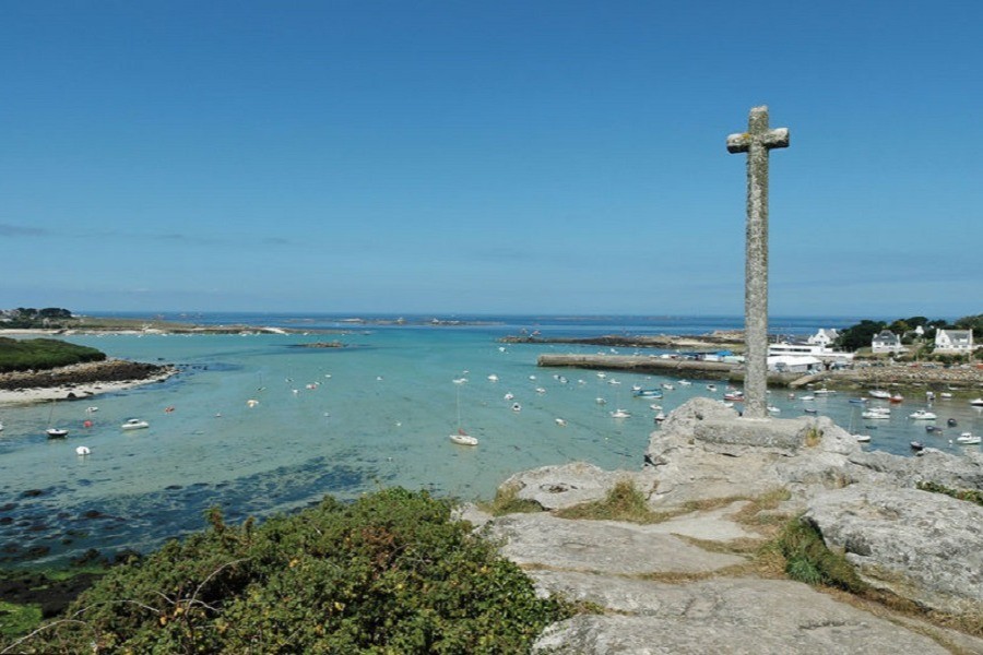Vue sur le Port de Portsall