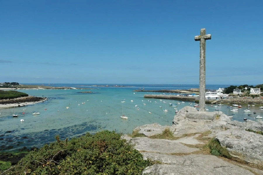 Vue sur le Port de Portsall