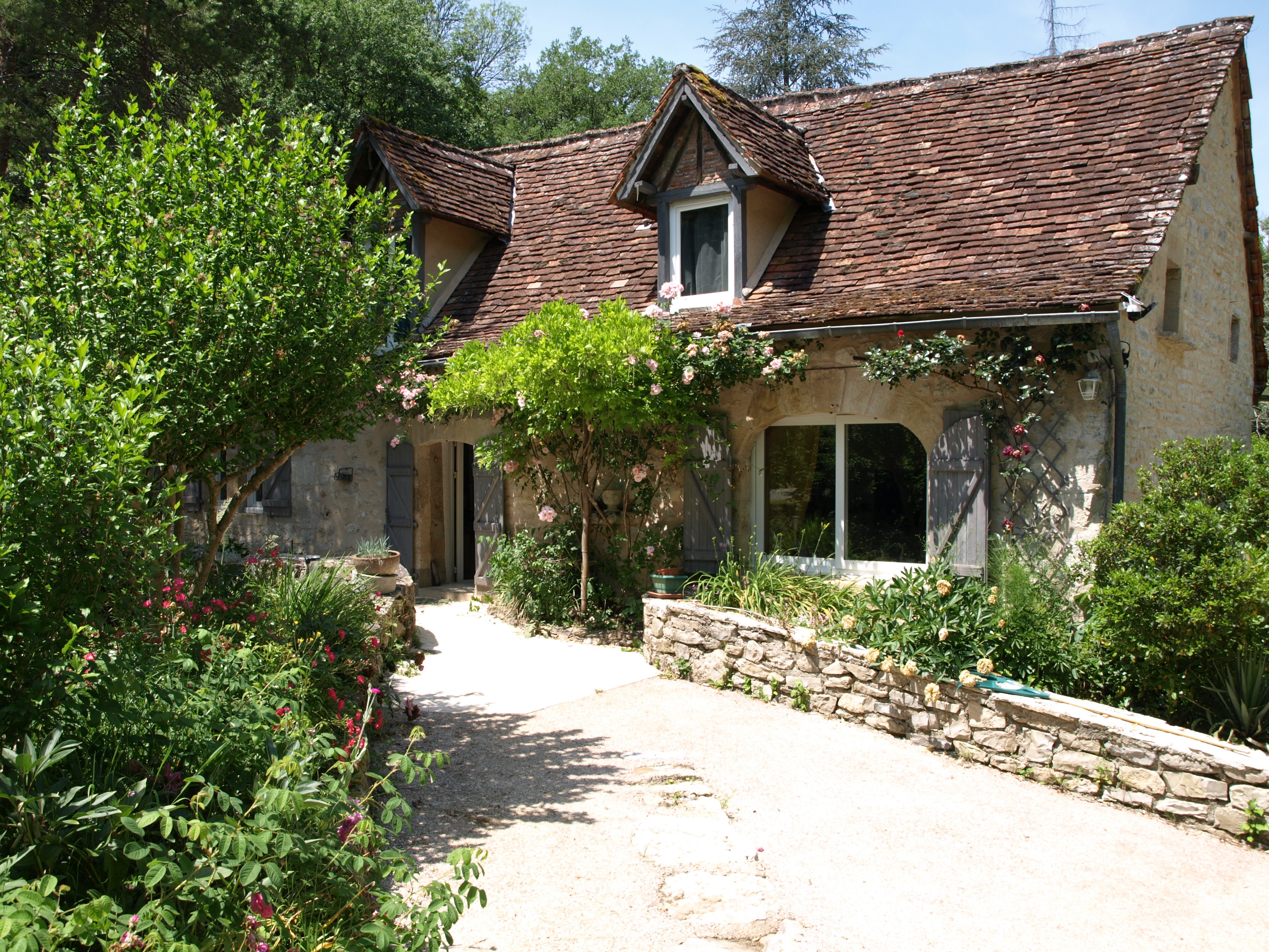 Charming holiday rental in Aveyron near Figeac and Villefranche-de-Rouergue