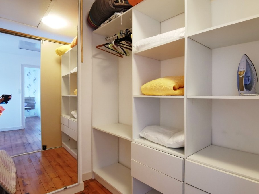 Etage: Dressing commun aux 3 chambres