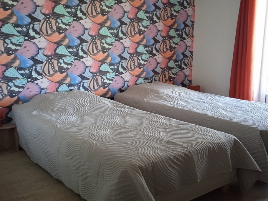 Chambre Ambre 4 lits d'une personne ou 2 lits simples et un lit double