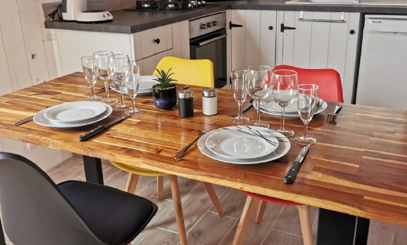 Espace repas intérieur