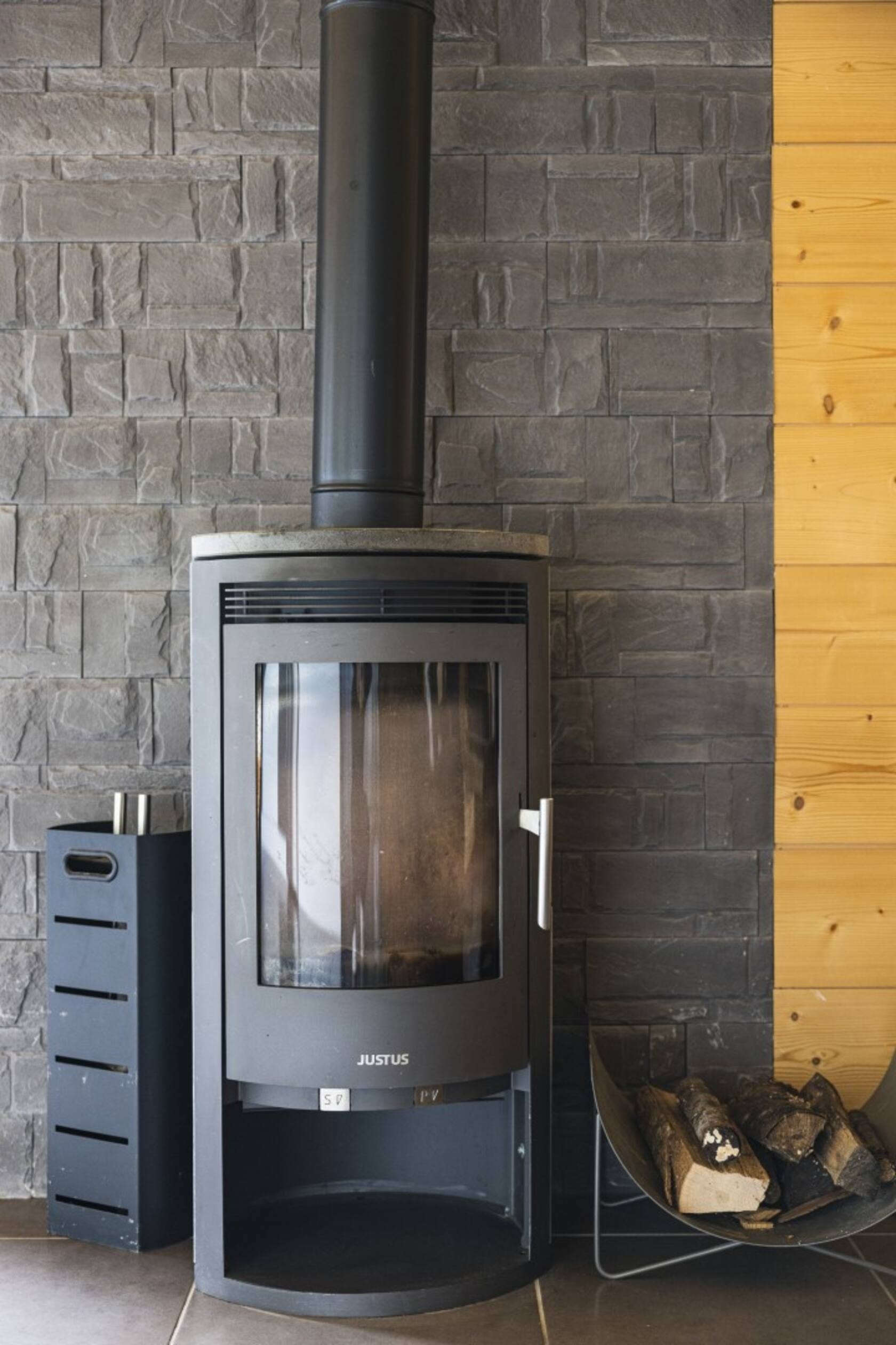 Living room – Chalet Emma, with views of Gérardmer and its lake