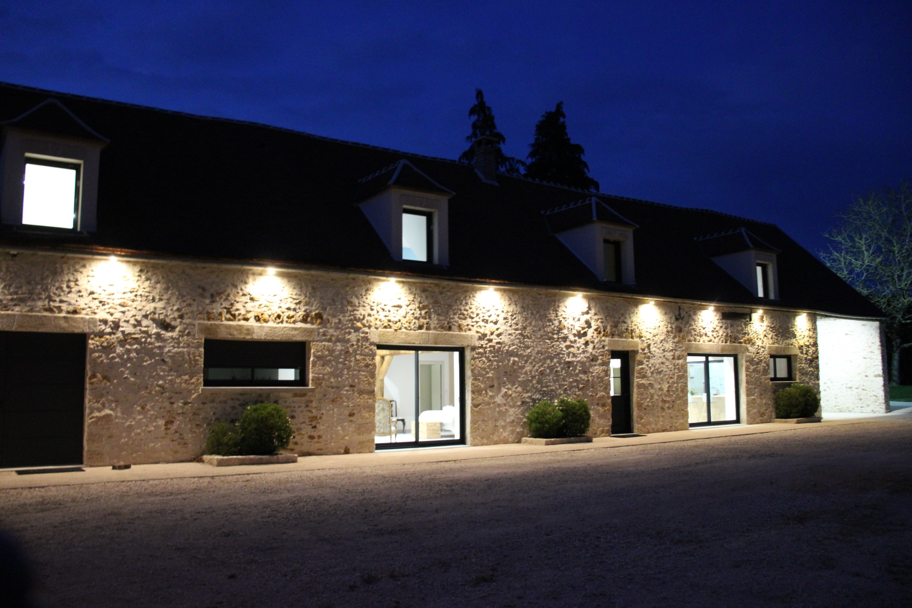Gite en nocturne entre terres et vignes à Chatillon sur Morin