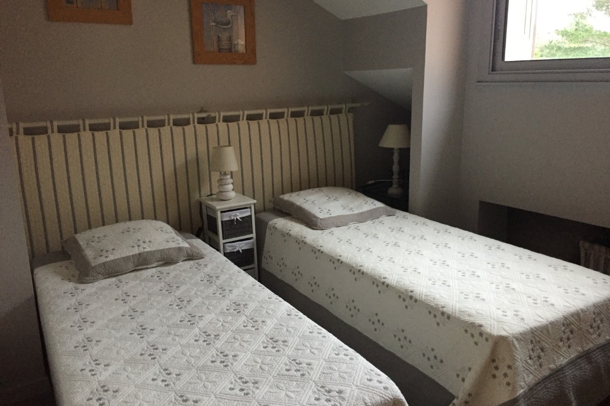 2 x 80 cm beds