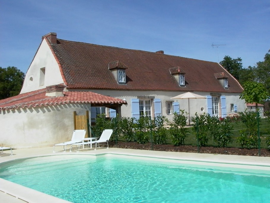 piscine privée du gîte