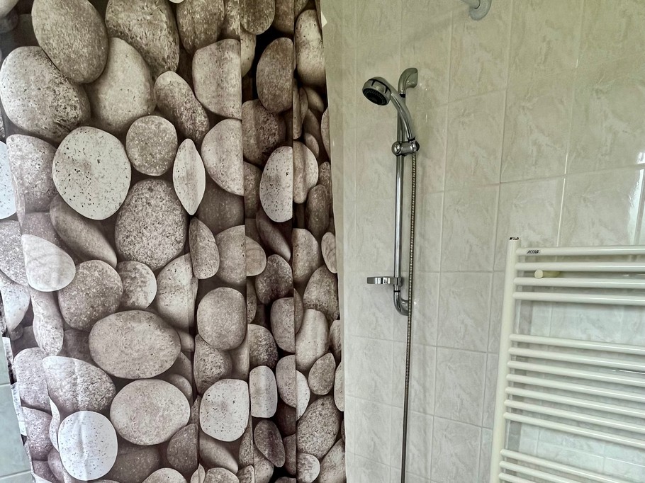 Première salle de bain