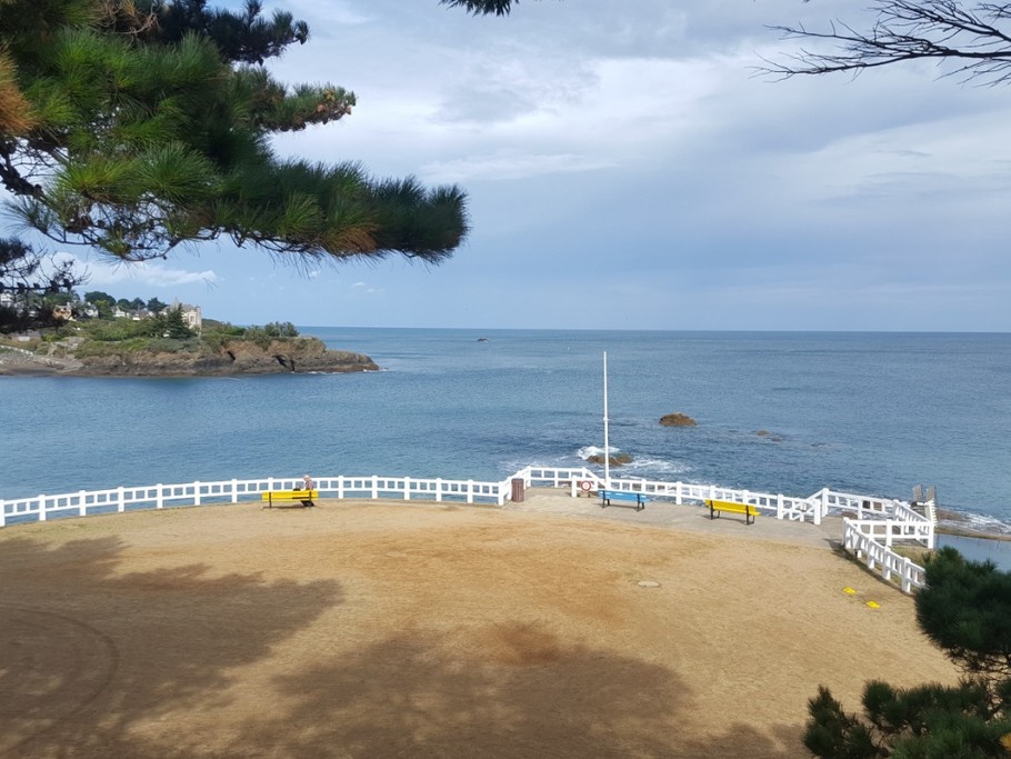 BEL APPARTEMENT ERQUY POUR 2/3 PERSONNES - COTES D'ARMOR - BRETAGNE - paysage