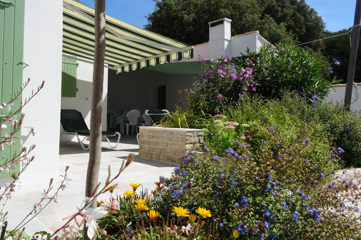 terrasse côté salon