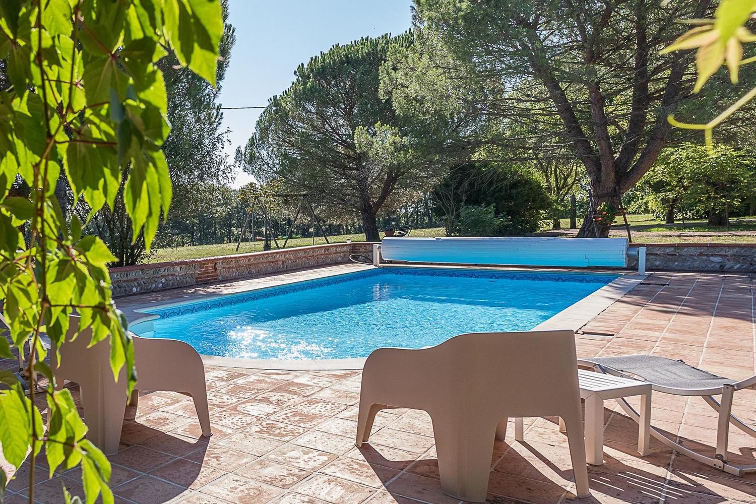 Shared swimming pool