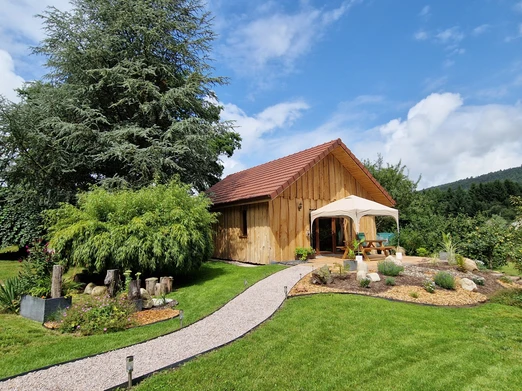 Le P'tit Nid sous le Chêne et son jardin