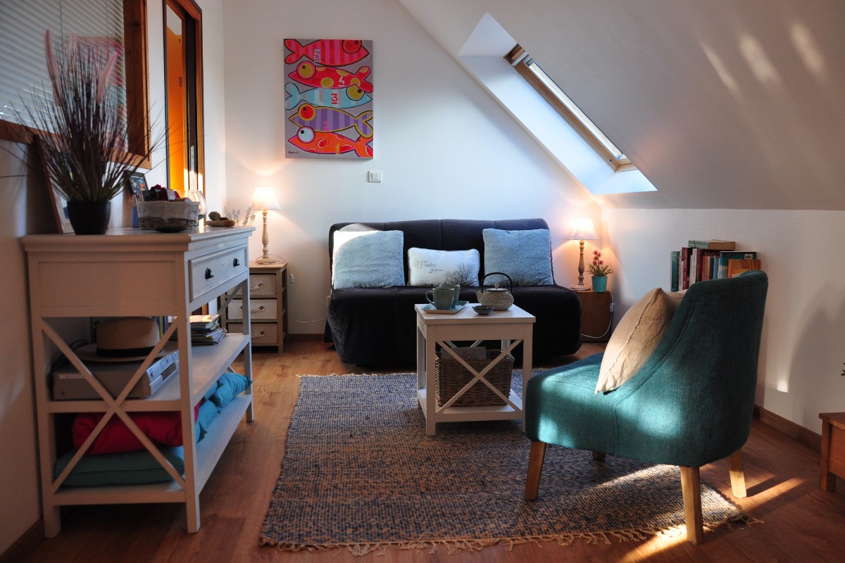 Canapé BZ dans la chambre du gîte Yock
Roulotte Gîtes Ô bien-être massage spa, Bretagne, Finistère, Porspoder
