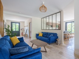 Salon au rez-de-chaussée