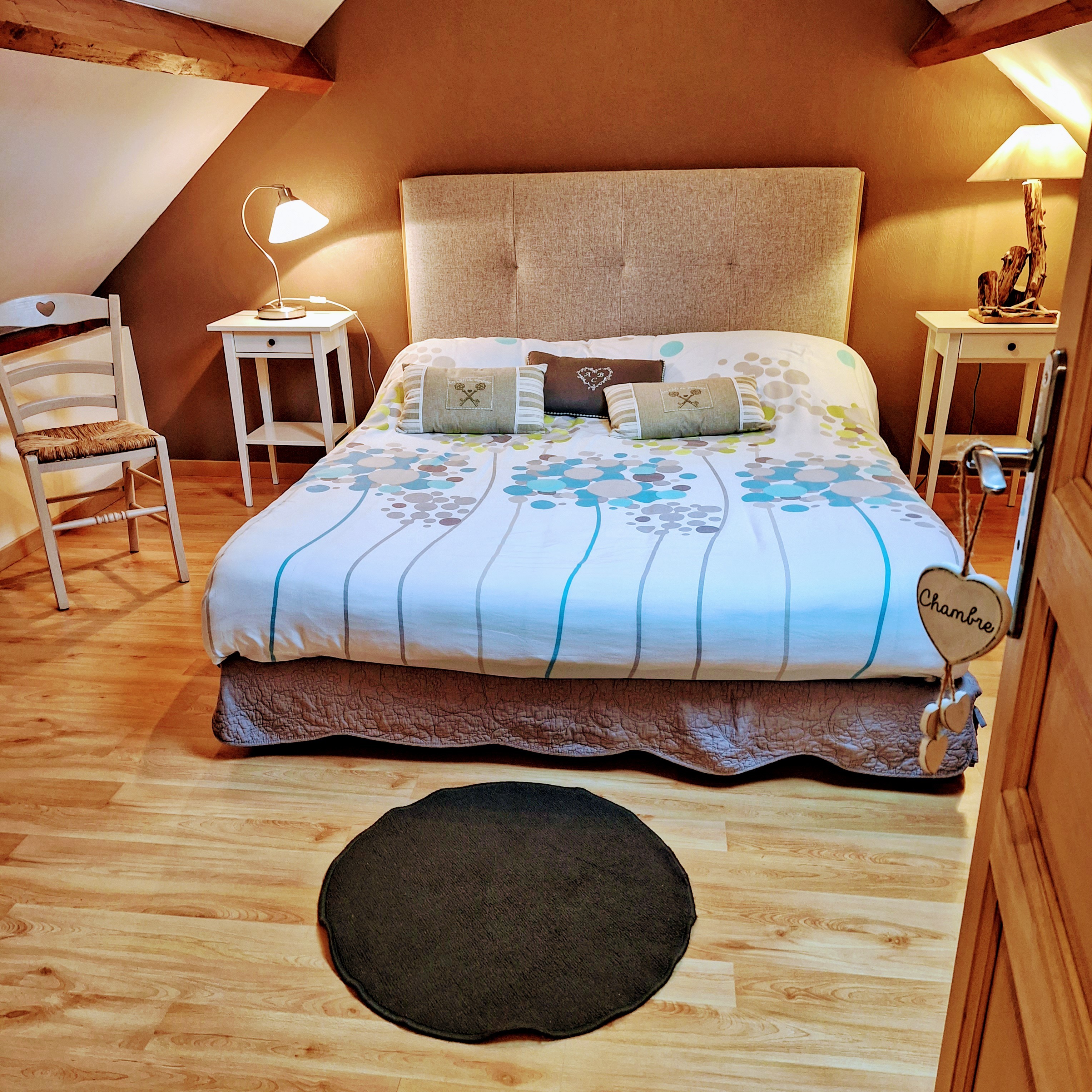 Très belle chambre pour les parents
