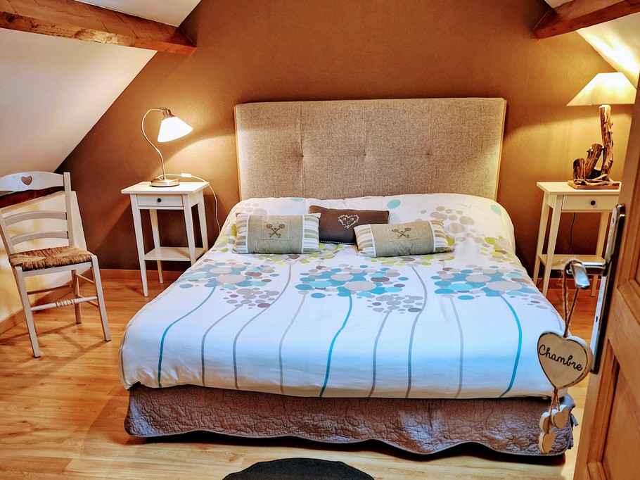 Très belle chambre pour les parents