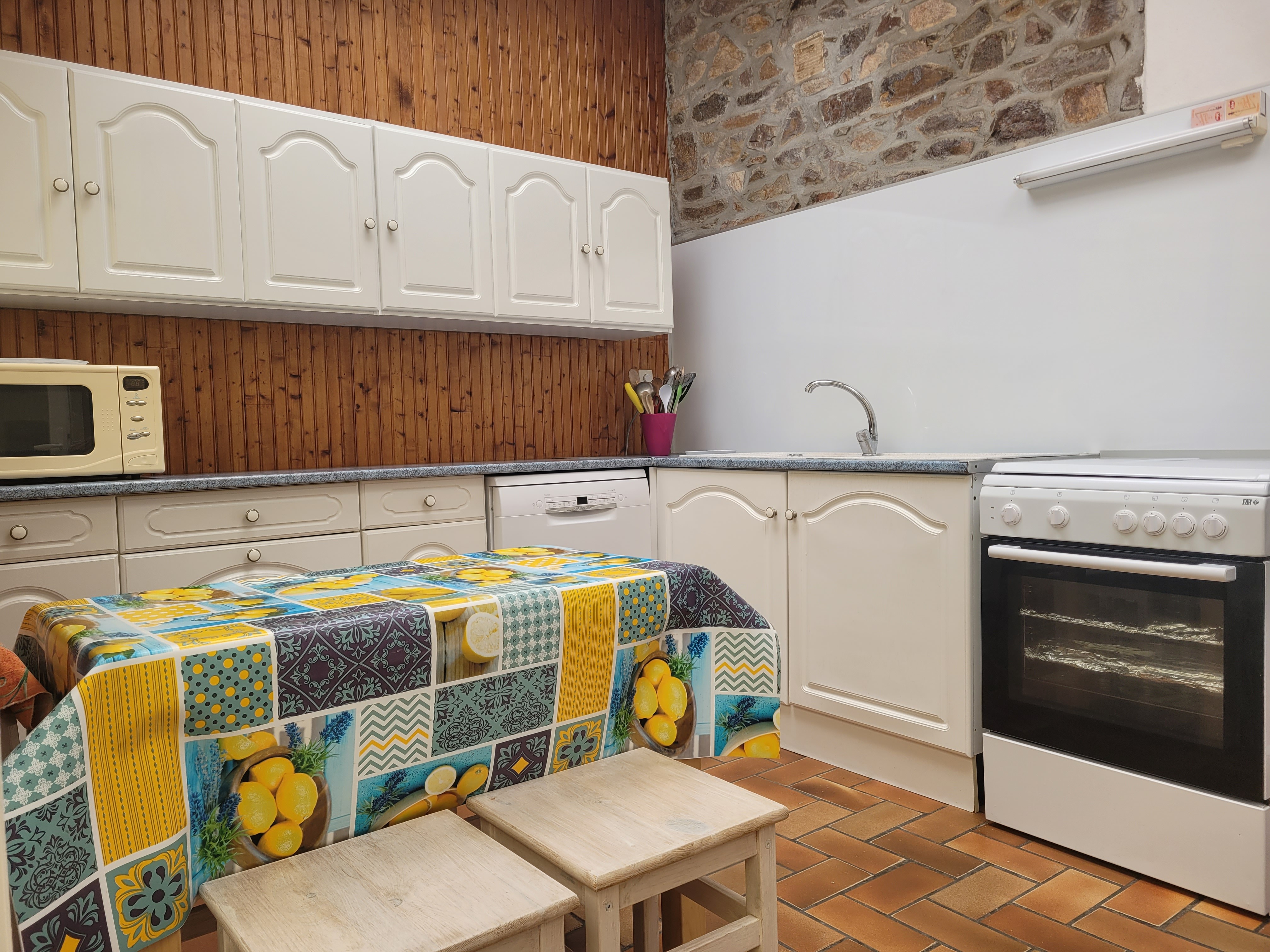 FLOURY, location clévacances, Port de Loguivy, la cuisine