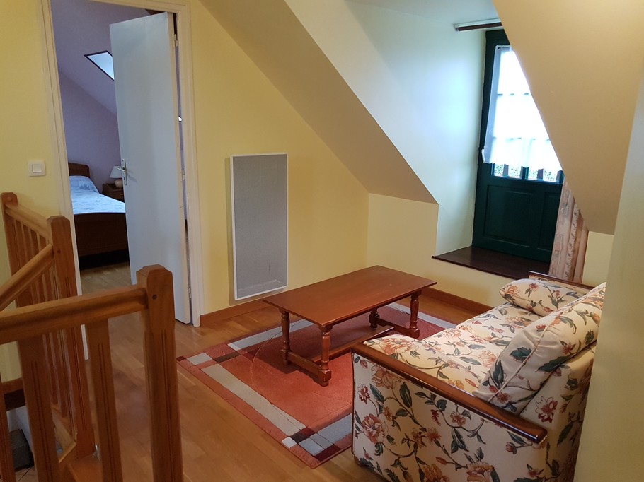Mezzanine reading area