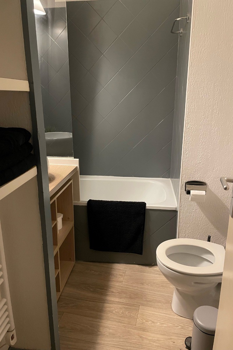 salle de bain + wc