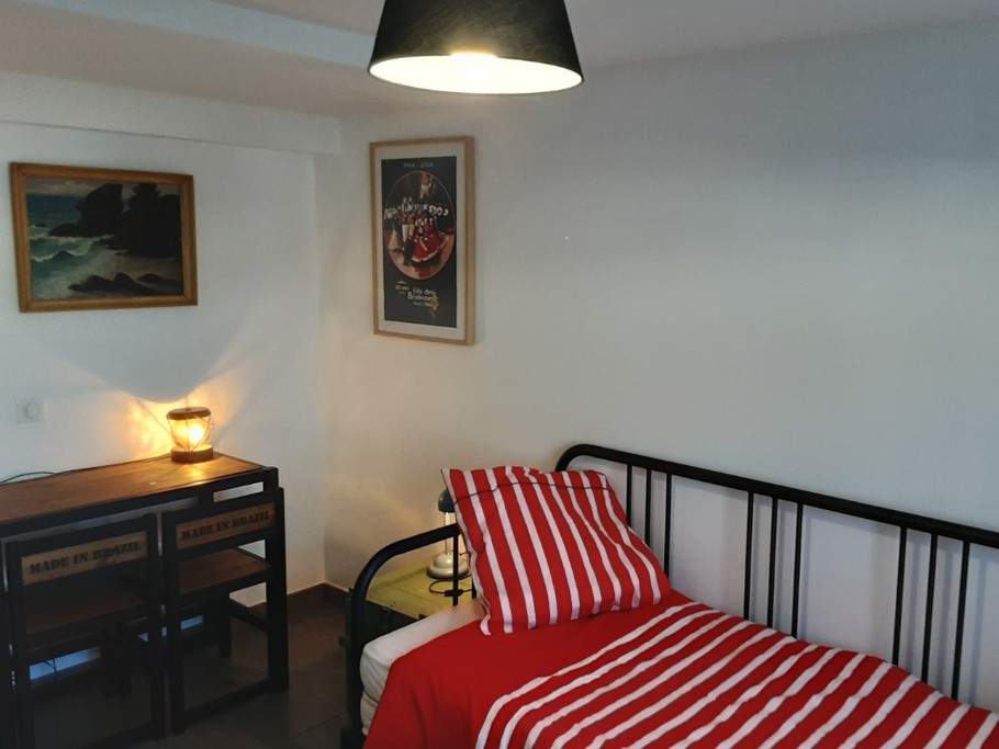 chambre bas 3