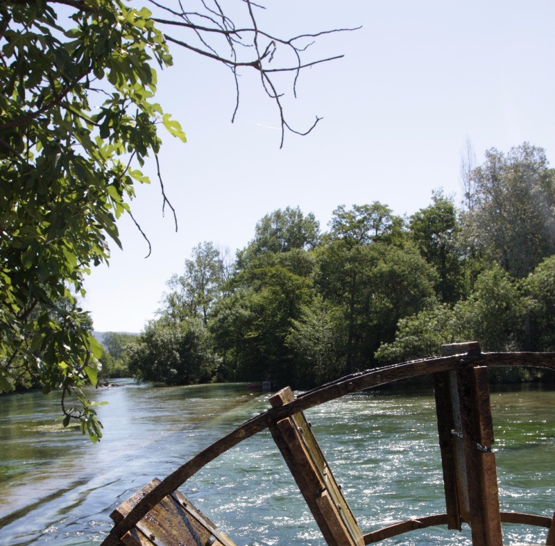 Le partage des eaux à l'Isle S/Sorgue