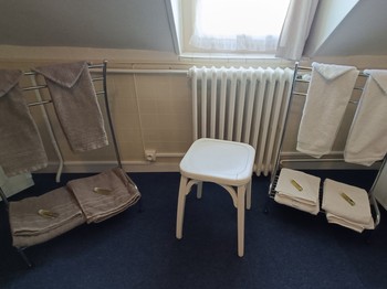 Chambre familiale des vergers - salle d'eau