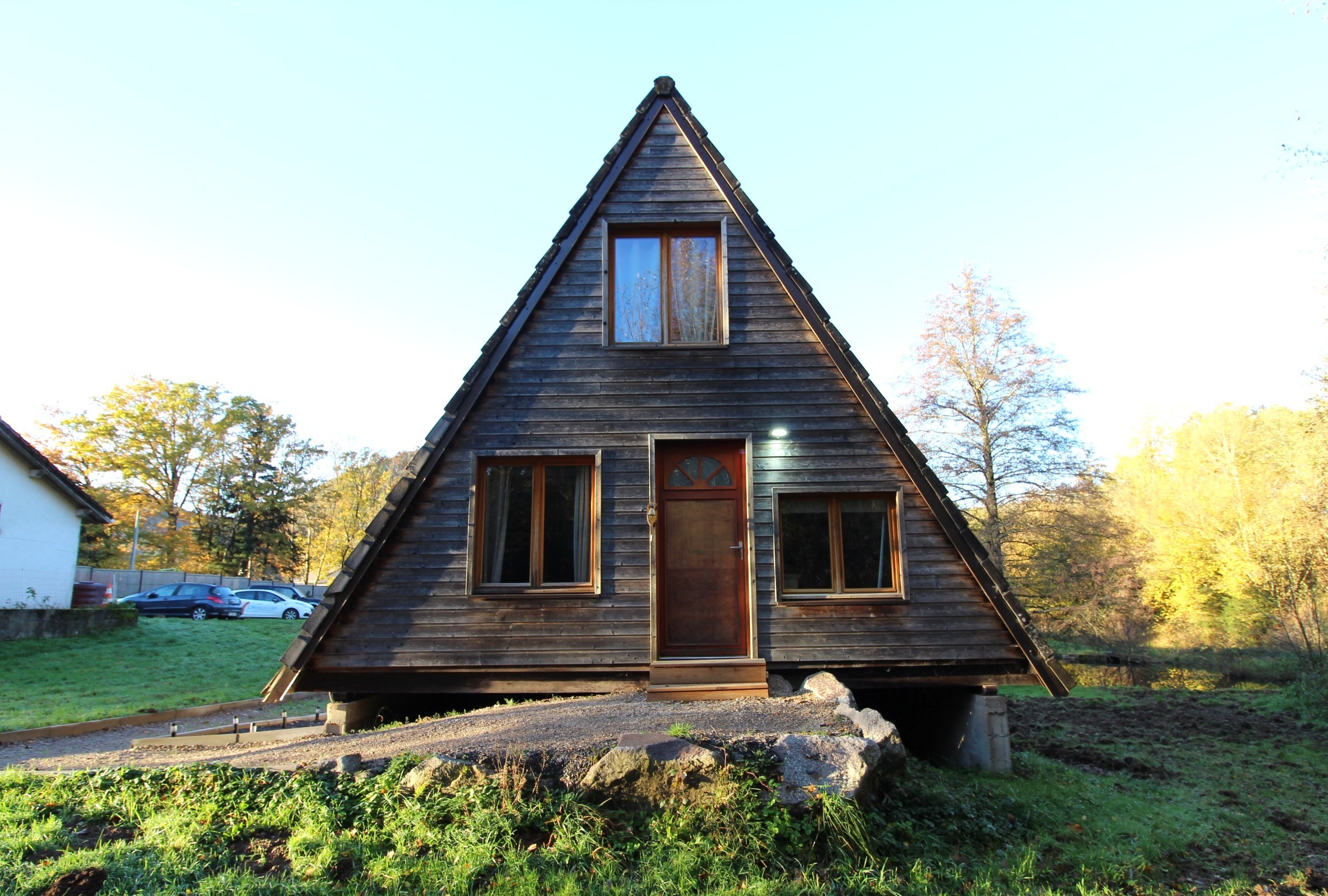 Chalet atypique en A, l'Armorique, en pleine nature dans les Vosges