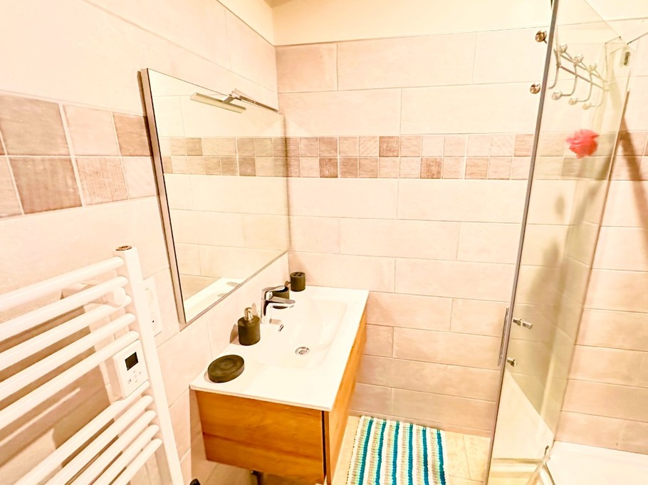 salle d'eau RDC