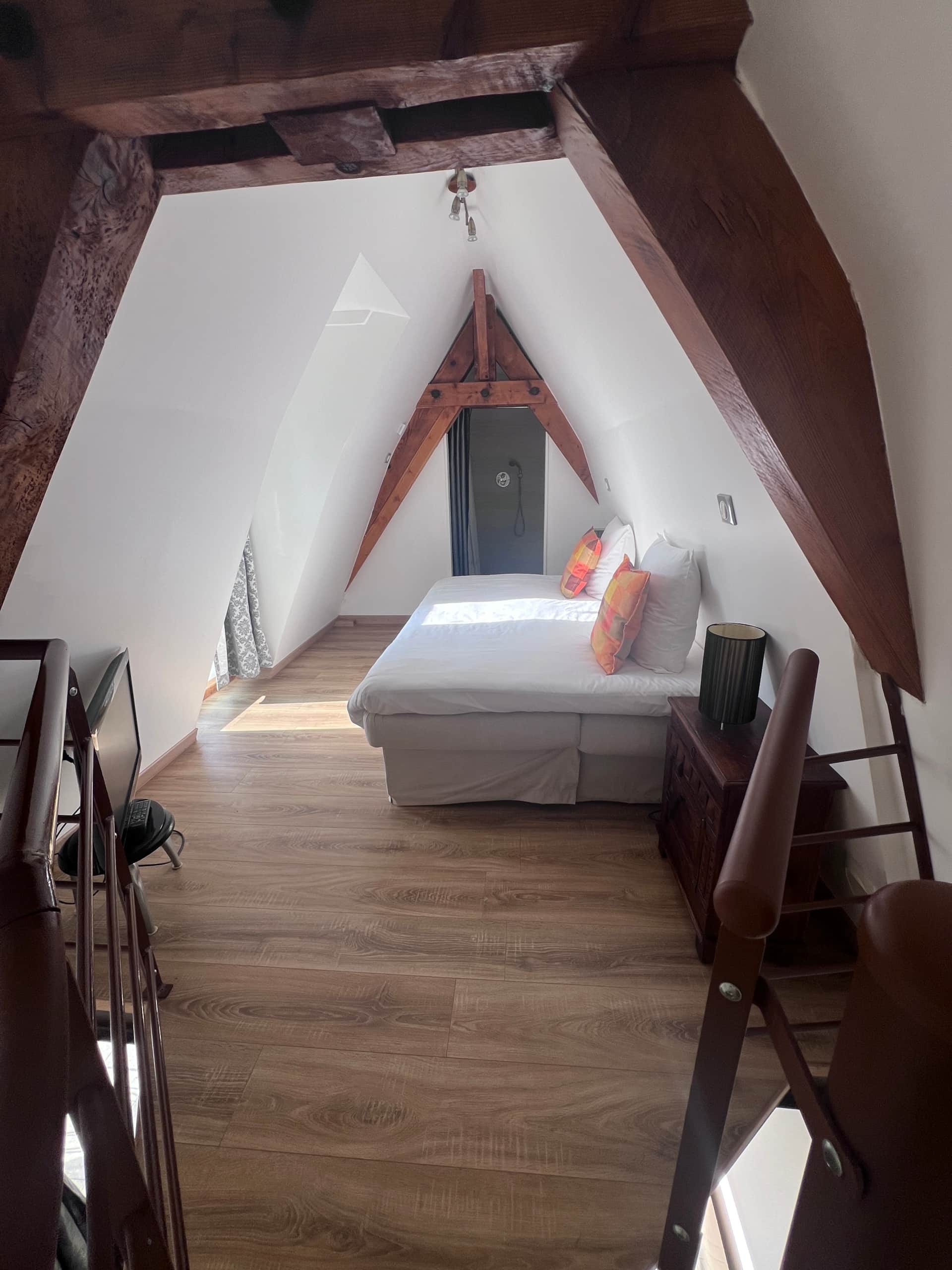 Gîte rouge La Chambre