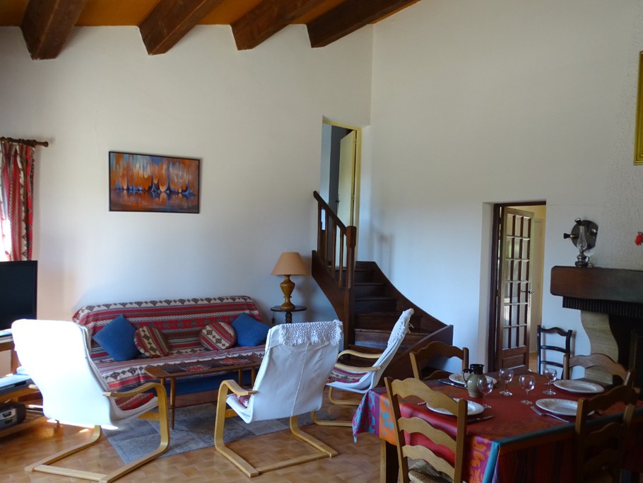 Séjour et accès chambre 3