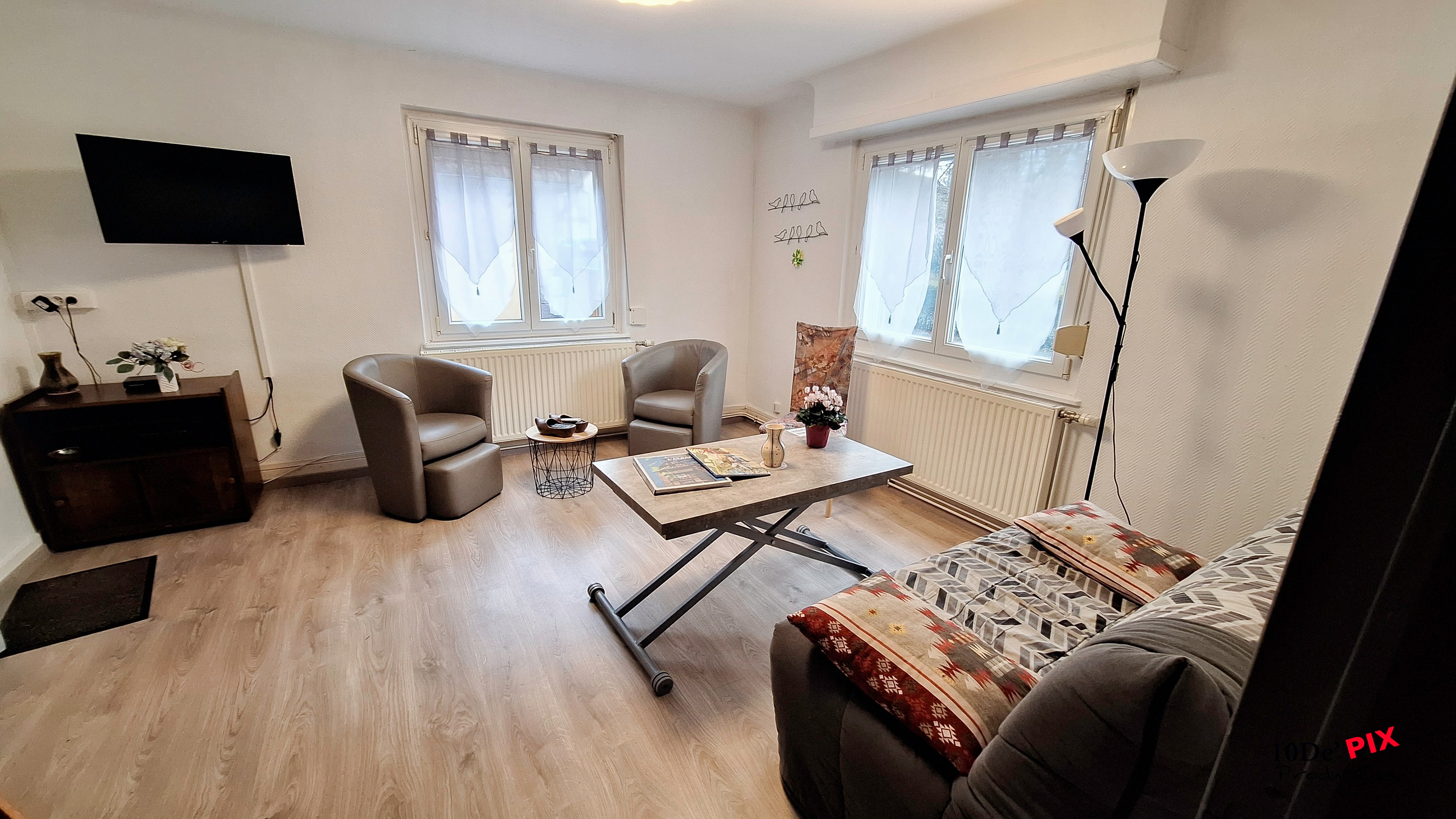 Salon avec TV