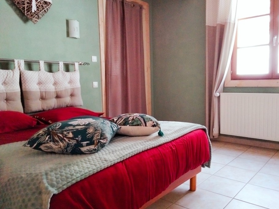 Chambre du Fenil - Gîte "Le Grenier du Roc" ancienne ferme au cœur des Vosges à Basse-sur-le-Rupt