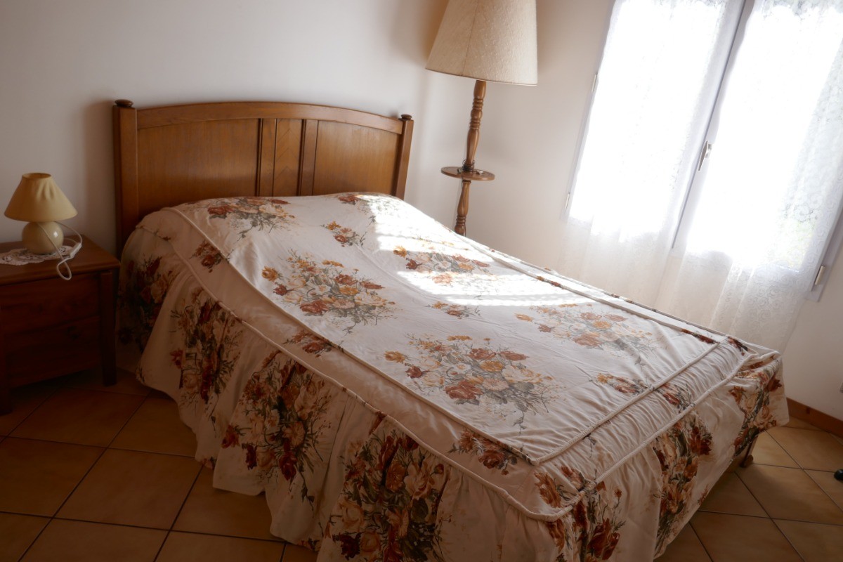 Chambre 3 : 1 lit en 140