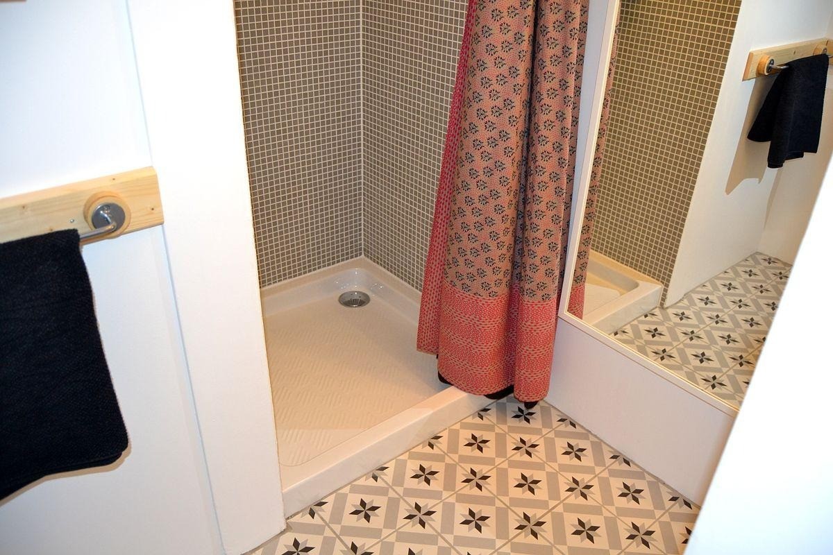 Couleurs Matin - La Verrière - Salle d'eau