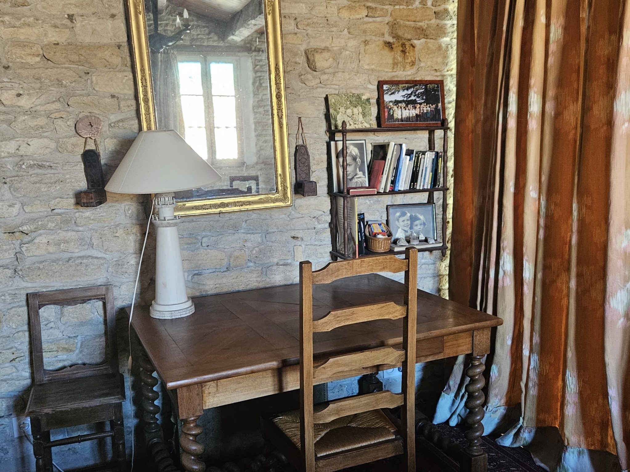 Bureau de la chambre mezzanine