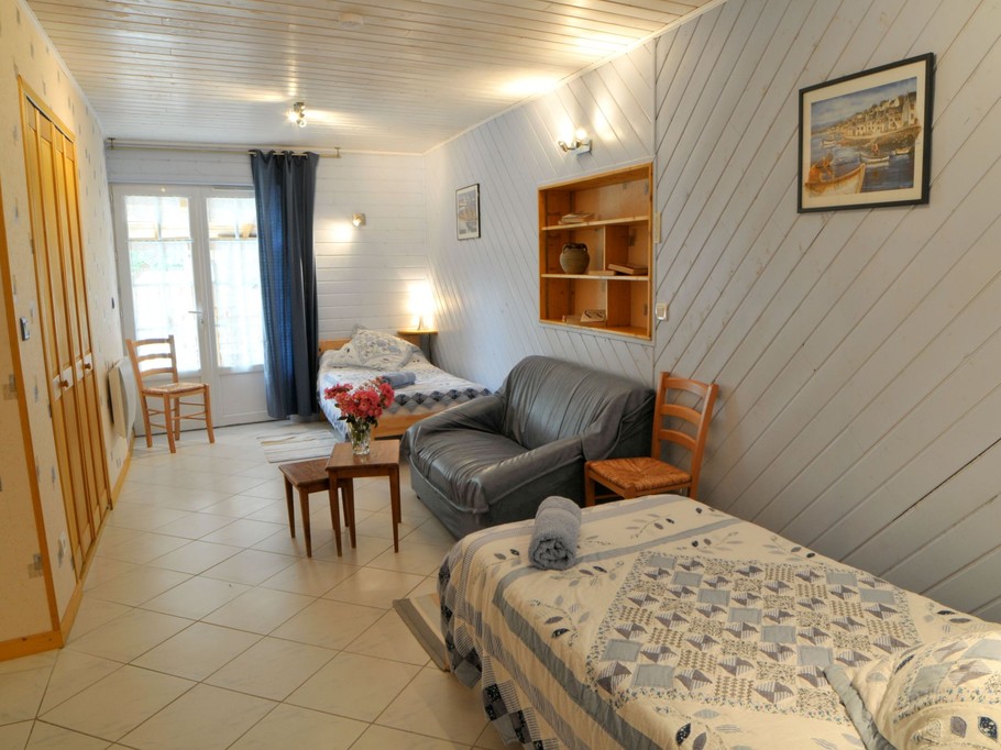 Gite La Grange Chez Bariot pour 10 personnes avec piscine et jacuzzi intérieur en Charente