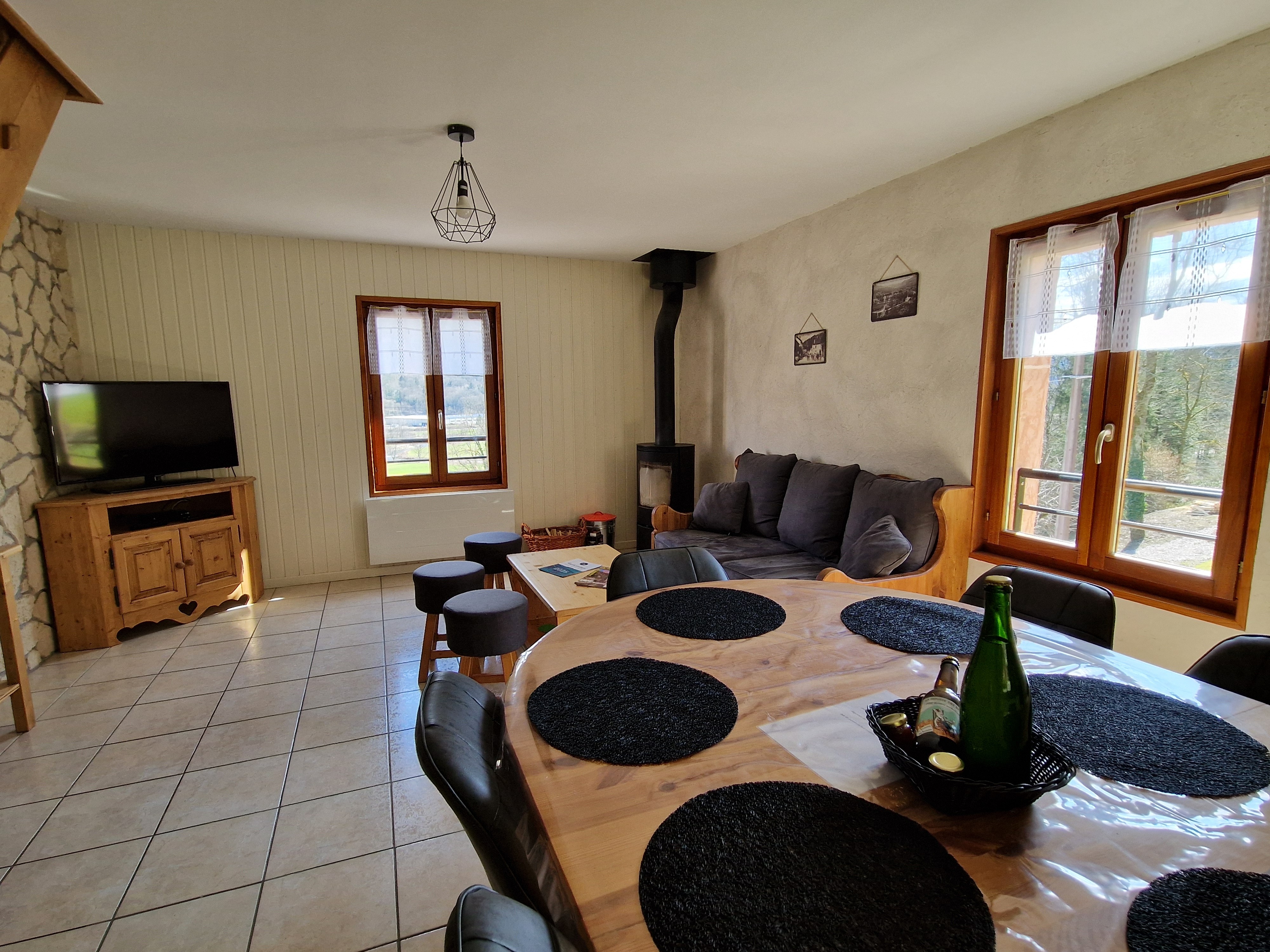 Grande pièce de vie - Gîte les azalées