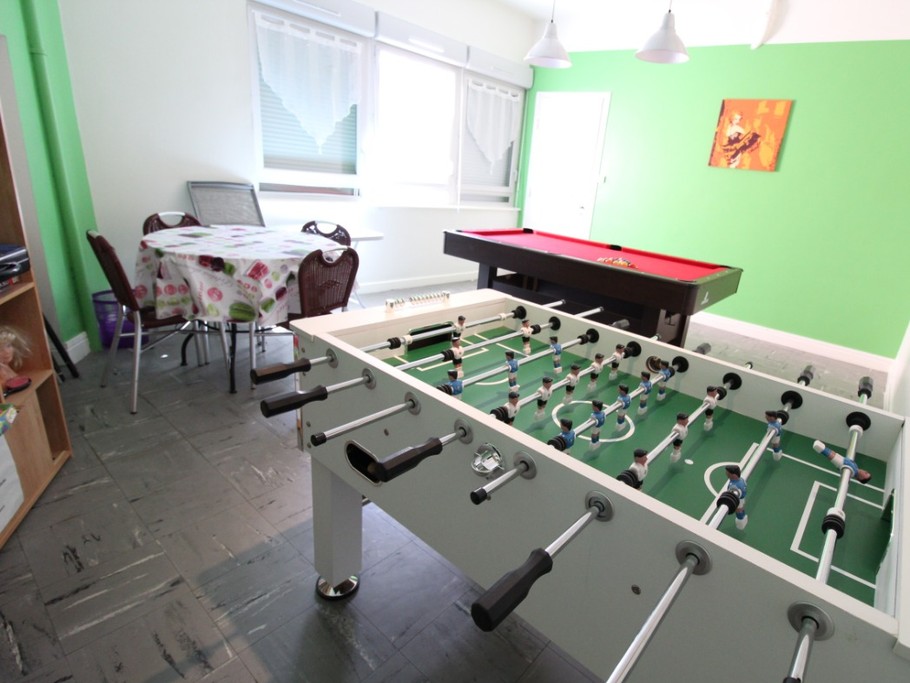 Baby-foot et billard