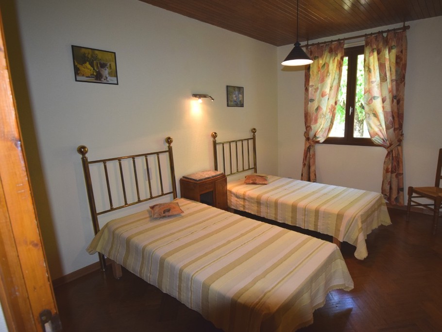 Chambre 2 - 2 lit en 90cm