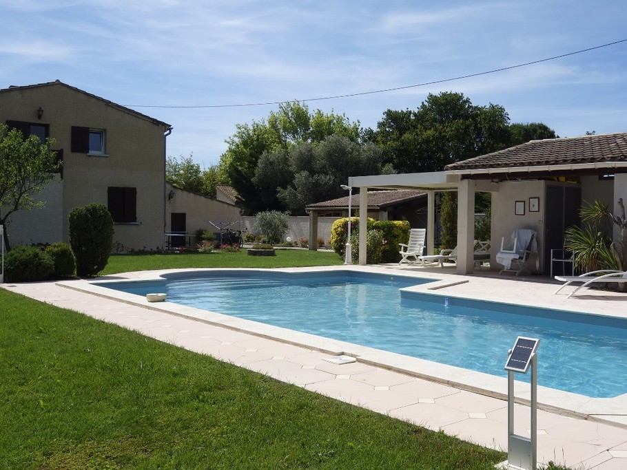 Piscine vue d ensemble